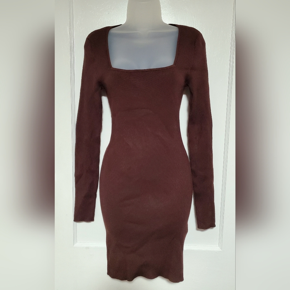 🆕️ BAR III brown ribbed sweater dress, sz M